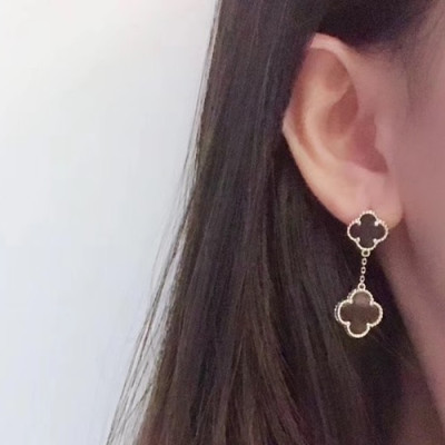 Van Cleef & Arpels  2020 Ladies Earring - 반클리프 앤아펠 2020 여성용 이어링 ,ACC0103.(블랙)