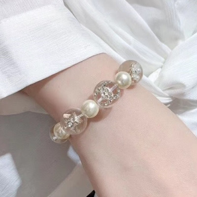 Chanel 2020 Ladies Bangle - 샤넬 2020 여성용 팔찌 ACC0306.(옐로우골드)