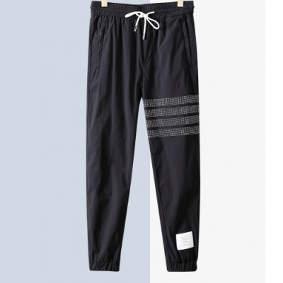 [톰브라운]Thom Browne 2020 Mens Casual Training Pants - 톰브라운 2020 남성 캐쥬얼 트레이닝 팬츠 Tho0853x.Size(m - 3xl).블랙