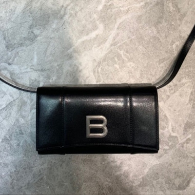 Balenciaga 2020 Leather  Shoulder Bag,20CM - 발렌시아가 2020 레더 숄더백,BGB0589,20CM,블랙