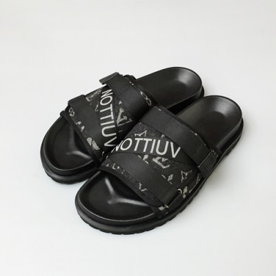 [업 신상]Louis Vuitton 2020 Mens Slipper -  루이비통 2020 남성용 슬리퍼 LOUS1342,Size(240 - 270).블랙