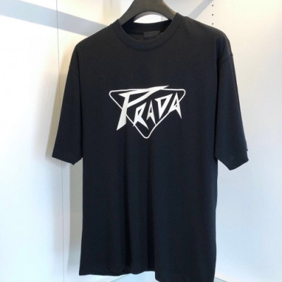 [프라다]Prada 2020 Mens Basic Logo Silket Short Sleeved Tshirts  - 프라다 2020 남성 베이직 로고 실켓 반팔티 Pra01095x.Size(s - xl).블랙