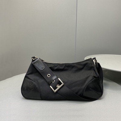 Prada 2020 Nylon Tote Shoulder Bag,33CM - 프라다 2020 나일론 토트 숄더백,PRAB0122,33cm,블랙