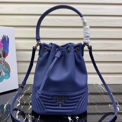 Prada 2020 Women Leather Bucket Tote Shoulder Bag ,22.5CM - 프라다 2020 여성용 레더 버킷 토트 숄더백 1BH038-22,22.5CM,블루