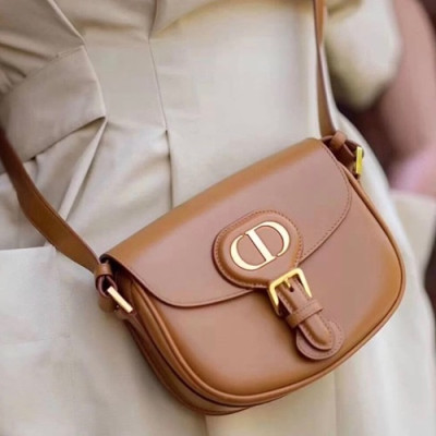 Dior 2020 Leather Shoulder Bag,22CM - 디올 2020 레더 여성용 숄더백  DIOB0580,22CM,카멜