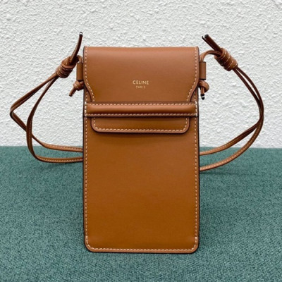 Celine 2020 Triomphe Leather Phone Bag / Shoulder Bag,19CM - 셀린느 2020 트리옴페 레더 폰백 / 숄더백 ,100332-2,19CM,브라운