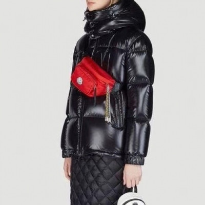 [몽클레어]Moncler 2020 Mm/Wm Patch Logo Modern Duck Down Padding - 몽클레어 2020 남/녀 패치 로고 모던 덕다운 패딩 Moc01876x.Size(m - 3xl).블랙