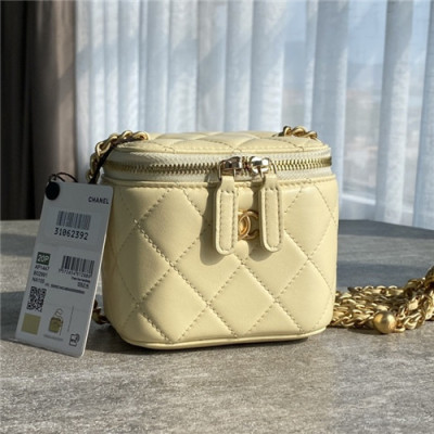 [샤넬]Chanel 2021 Gold Ball Mini Vanity Bag,11.5cm - 샤넬 2021 골드볼 미니 배니티백,11.5cm,CHAB1646,옐로우