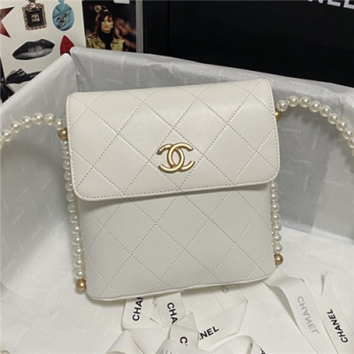 [유니크한]Chanel 2021 Women's Leather Shoulder Bag,19cm,CHAB1674 - 샤넬 2021 여성용 레더 숄더백,19cm,화이트