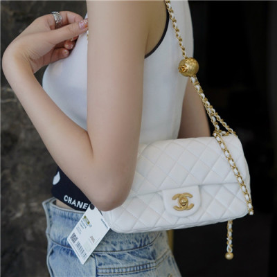 [럭셔리한]Chanel 2021 Women's Classic Flap Glod Ball Cross Bag/Shlouder Bag,20cm,CHAB1678 - 샤넬 2021 여성용 클랙식 플랩 골드볼 크로스백/숄더백,20cm,화이트