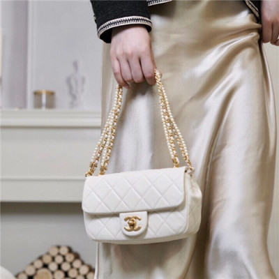 [유니크한]Chanel 2021 Women's Pearl Chain Cross Bag/Shoulder Bag,21cm,CHAB1696 - 샤넬 2021 여서용 펄 체인 크로스백/숄더백,21cm,화이트