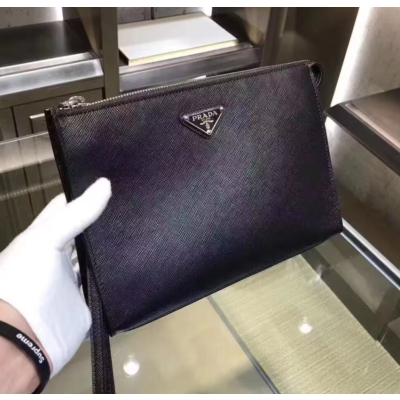 [프라다]Prada 2023 Mens Leather Clutch Bag,2VF001E,24cm,PRAB0418 - 프라다 2023 남성용 레더 클러치,24cm,블랙