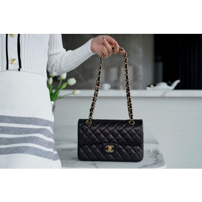 [러블리한]Chanel 2021 Classic Flap Cross Bag,23.5cm,CHAB1706 - 샤넬 2021 클래식 플랩 크로스백,23.5cm,블랙