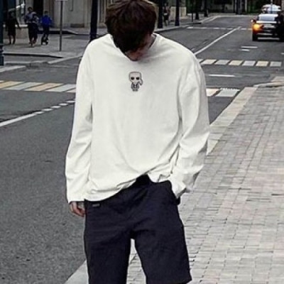 Fendi  Mens Logo Crew-neck Cotton Tshirts White - 펜디 2021 남성 몬스터 크루넥 코튼 긴팔티 Fen01051x Size(m - 2xl) 화이트