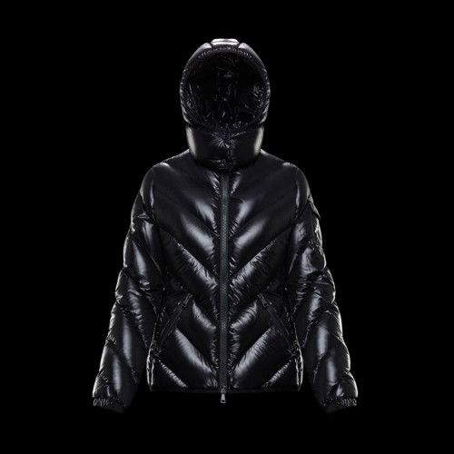 Moncler   Womens Patch Logo Modern Duck Down Short Padding Black - 몽클레어 2021 여성 패치 로고 모던 덕다운 숏패딩 Moc02301x Size(1 - 4) 블랙