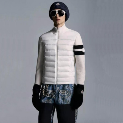 Moncler  Mm/Wm Patch Logo Modern Down Padding White - 몽클레어 2021 남/녀 패치 로고 모던 다운 패딩 Moc02311x Size(0 - 3) 화이트