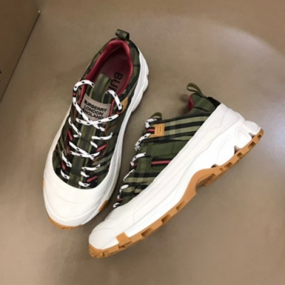 버버리  남성 캐쥬얼 스니커즈 Size(240-270) 그린 - Burberry  Men's Casual Sneakers Bur04257x Green