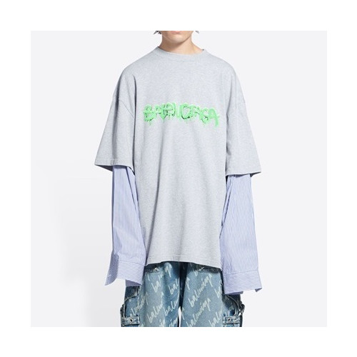 발렌시아가 남성 크루넥 그레이 반팔티 - Mens Gray Tshirts - bal01321x