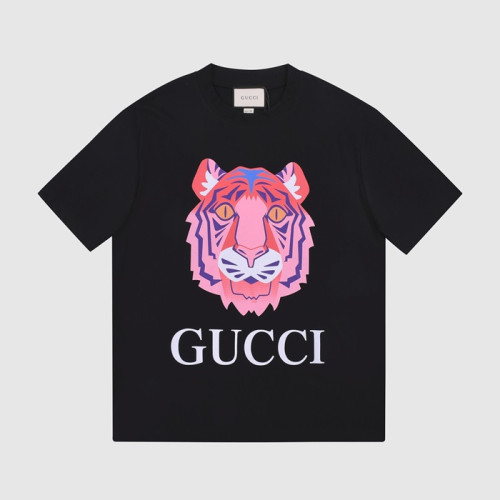 구찌 남성 크루넥 블랙 반팔티 - Mens Black Tshirts - guc04661x