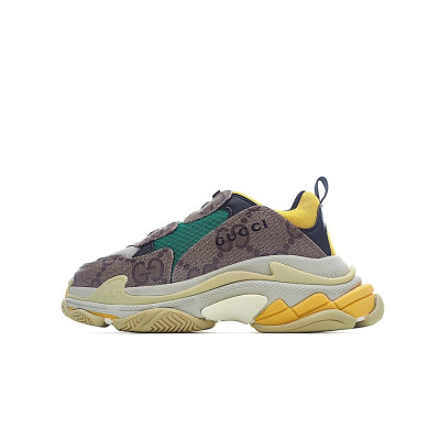 발렌시아가 남/녀 Triple S 브라운 스니커즈 - Unisex Brown Sneakers - bal01459x