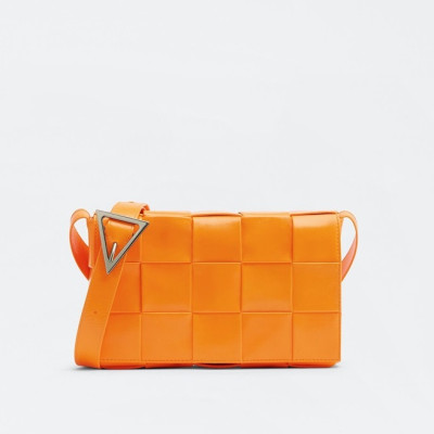 보테가 여성 오렌지 카세트백 - Womens Orange Cross Bag - bv0284x