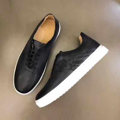 벨루티 남성  클래식 블랙 스니커즈 - Mens Black Sneakers - ber0102x