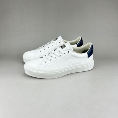 지방시 남성 클래식 화이트 스니커즈 - Mens White Sneakers - giv0755x