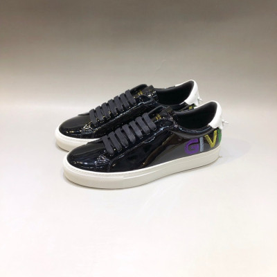 지방시 남/녀 클래식 블랙 스니커즈 - Unisex Black Sneakers - giv0844x