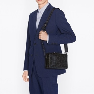 디올 남성 블랙 크로스백 - Dior Men Black Cross Bag - di70x