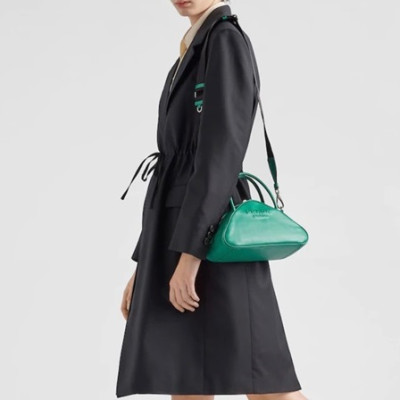 프라다 여성 그린 숄더백 - Prada Womens Green Shoulder Bag - pr49x