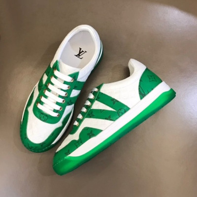 루이비통 남성 그린 스니커즈 - Louis vuitton Mens Green Sneakers - lv399x