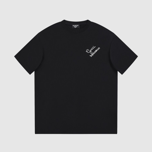 발렌시아가 남성 크루넥 블랙 반팔티 - Balenciaga Mens Black Short sleeved T-shirts - ba178x