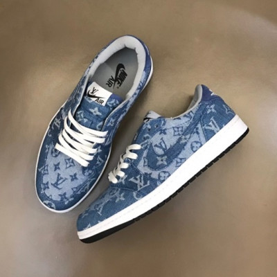 루이비통 남성 블루 스니커즈 - Louis vuitton Mens Blue Sneakers - lv660x