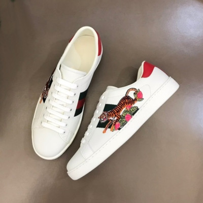 구찌 남/녀 화이트 스니커즈 - Gucci Unisex White Sneakers- gu549X