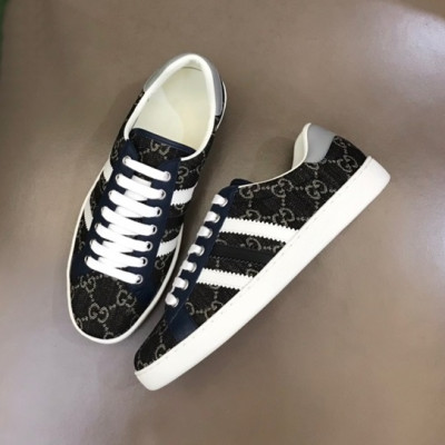 구찌 남/녀 블랙 스니커즈 - Gucci Unisex Black Sneakers- gu560X