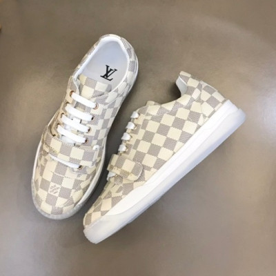 루이비통 남성 아이보리 스니커즈 - Louis vuitton Mens Ivory Sneakers - lv753x