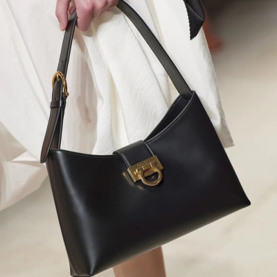 페라가모 여성 블랙 숄더백 - Ferragamo Womens Black Shoulder Bag - sf36x