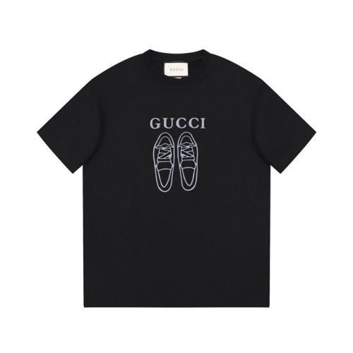 구찌 남/녀 블랙 크루넥 반팔티 - Gucci Unisex Black Short sleeved Tshirts - gu733x