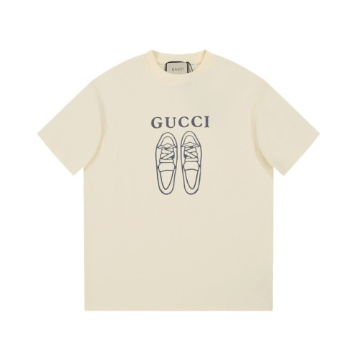 구찌 남/녀 아이보리 크루넥 반팔티 - Gucci Unisex Ivory Short sleeved Tshirts - gu734x