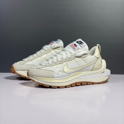 나이키 남/녀 아이보리 사카이 와플 - Nike Unisex Ivory Sacai VaporWaffle - nik177x