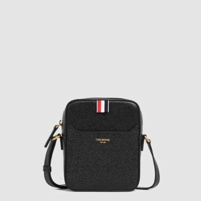 톰브라운 남성 스탠드 카메라 백 - Thom Browne Mens Stand Camera bag - th110x