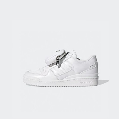 프라다 남/녀 화이트 스니커즈 - Prada Unisex White Sneakers - sh05x