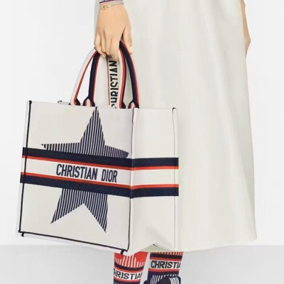 디올 여성 화이트 북토트 - Dior Womens White Book Tote - dib701x