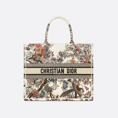 디올 여성 화이트 북토트 - Dior Womens White Book Tote - dib761x