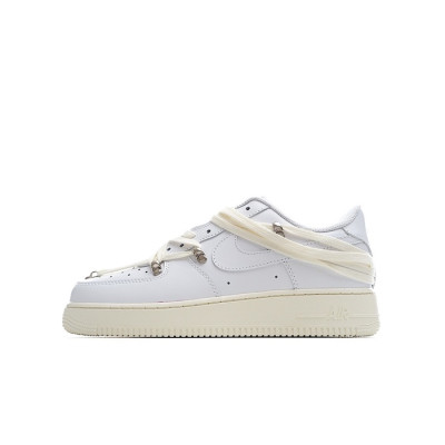 나이키 남/녀 화이트 스니커즈 - Nike Air Force 1 Unisex Sneakers - nis453x