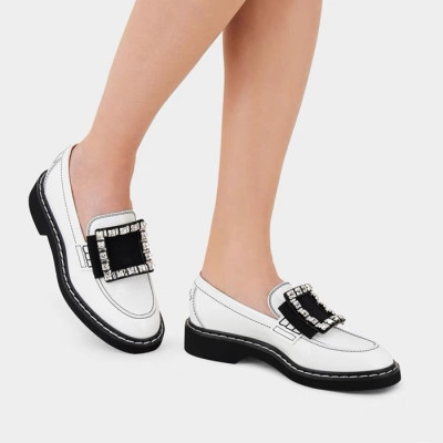 로저비비에 여성 화이트 로퍼 - Roger Vivier Womens White Loafer - vis635x