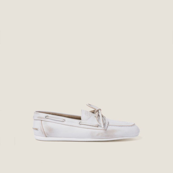 미우미우 여성 블리치드 보트 슈즈 - Miumiu Womens Unlined Bleached Leather Boat Shoes - hes5580x