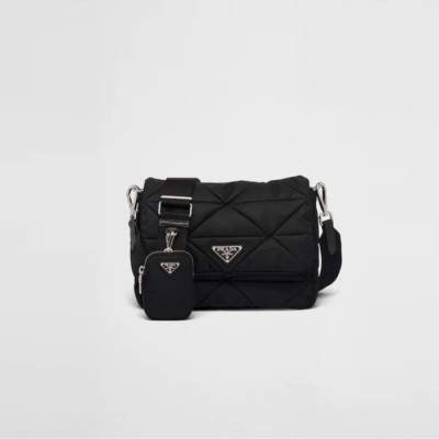 [당일배송] 프라다 남성 리나일론 숄더 백 - dd659x