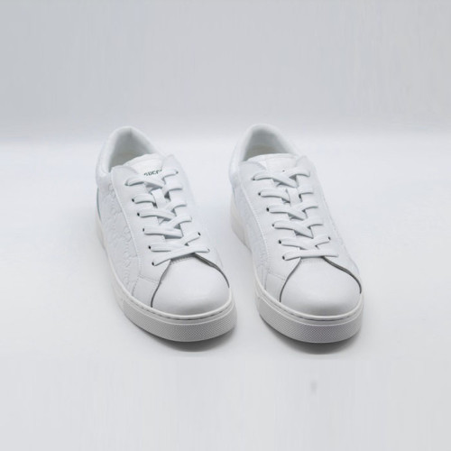 [당일배송] 구찌 남성 화이트 엠보 GG로고 스니커즈 - dd677x