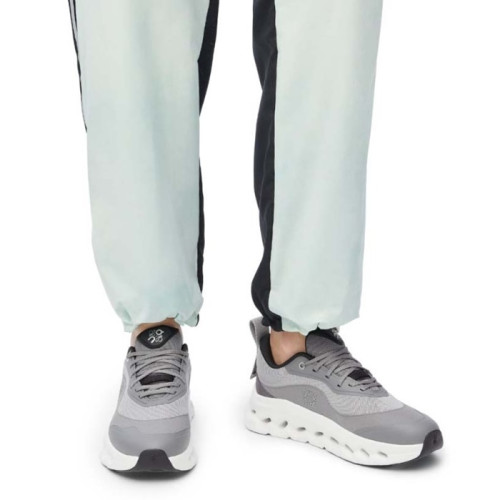 [당일배송] 로에베 x 온러닝 남/녀 스니커즈 클라우드 틸트 2.0 - dd817x